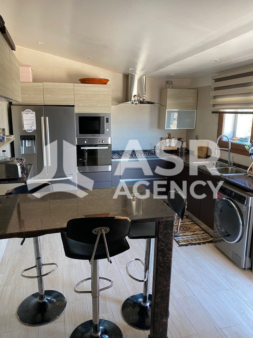 WhatsApp-Image-2025-10-09-a-17.15.51_c61fb173